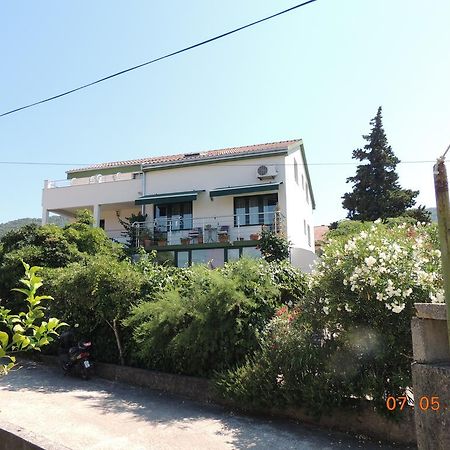Apartments Suljic - Cash Only Property スタリー・グラード エクステリア 写真