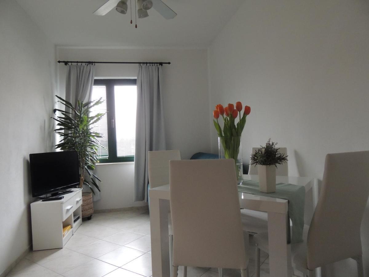 Apartments Suljic - Cash Only Property スタリー・グラード エクステリア 写真