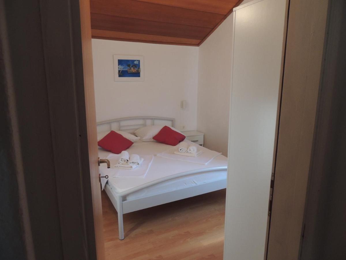 Apartments Suljic - Cash Only Property スタリー・グラード エクステリア 写真