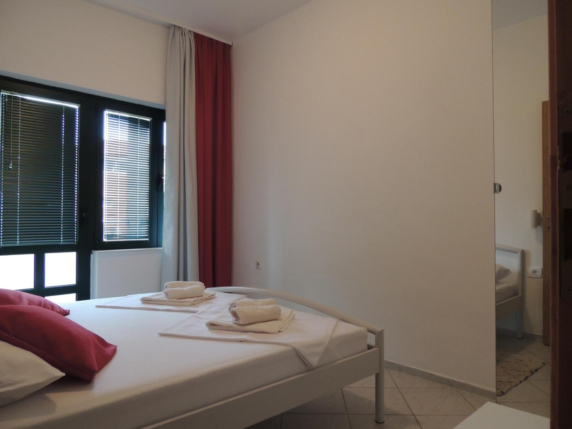 Apartments Suljic - Cash Only Property スタリー・グラード エクステリア 写真